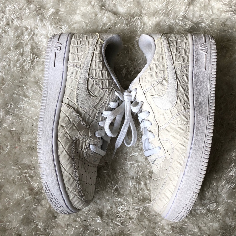 Nike airforce 1 croc effect